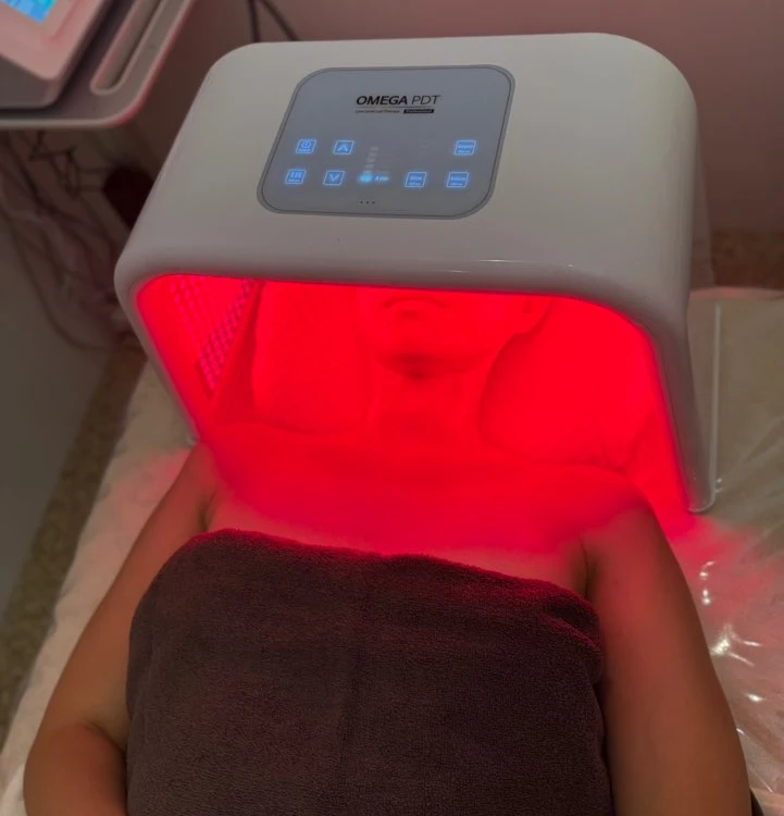 오메가 PDT LED 테라피